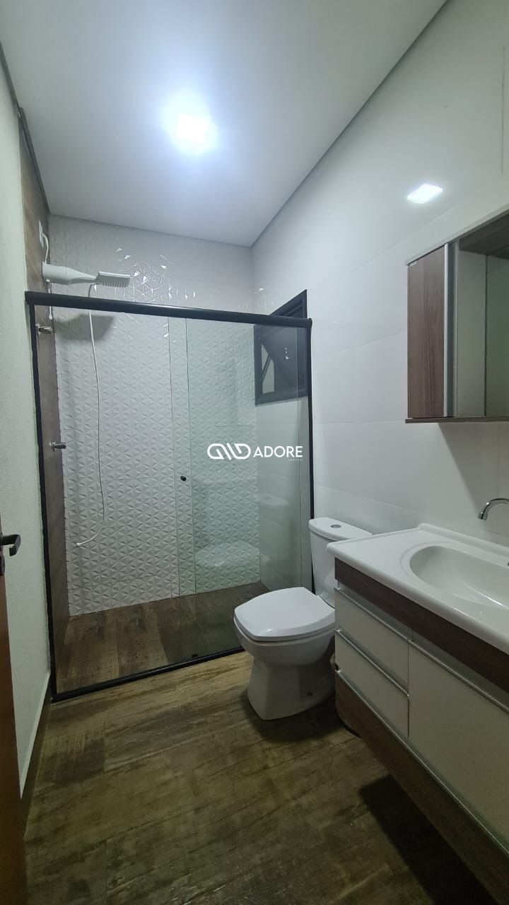 Casa à venda com 2 quartos, 62m² - Foto 17