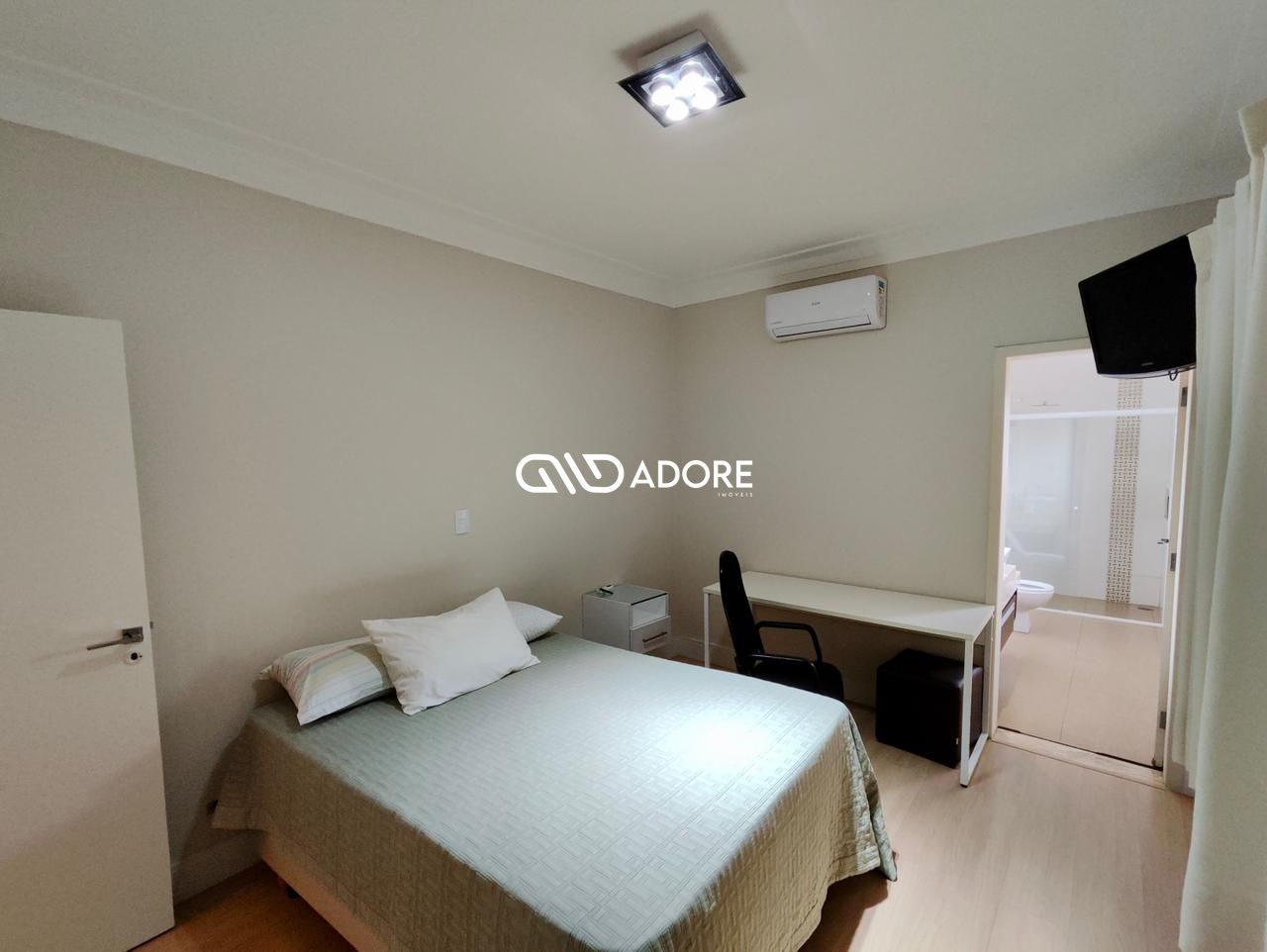 Casa de Condomínio à venda com 4 quartos, 480m² - Foto 30