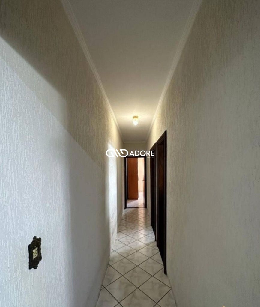 Casa à venda com 2 quartos, 98m² - Foto 15