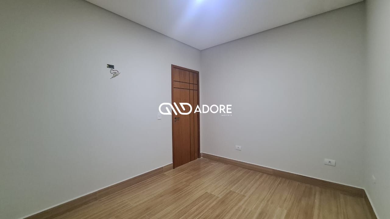 Casa à venda com 2 quartos, 62m² - Foto 23