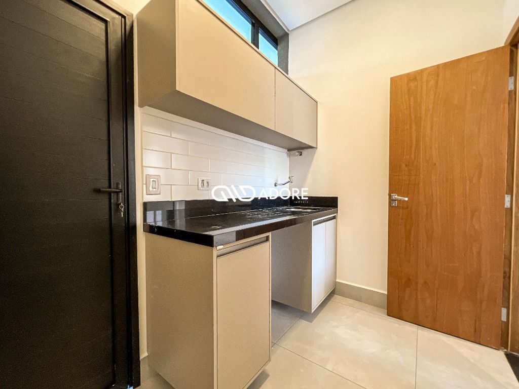 Casa de Condomínio à venda com 3 quartos, 250m² - Foto 10