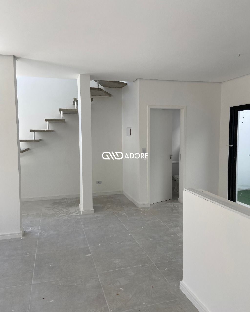 Casa à venda com 2 quartos, 100m² - Foto 4