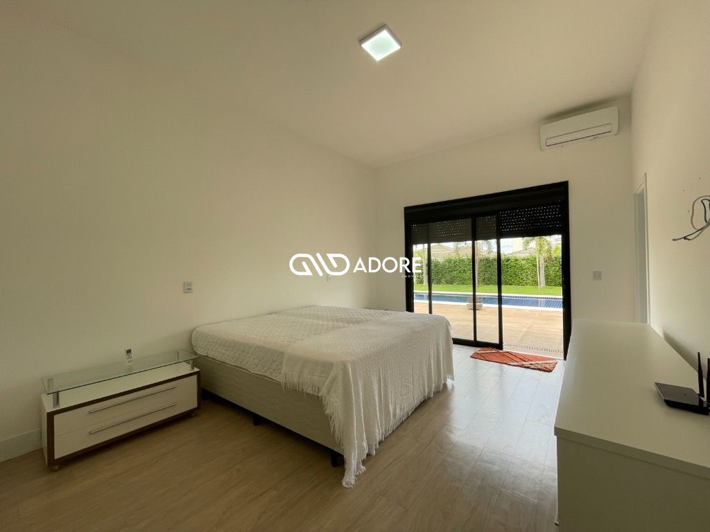 Casa de Condomínio à venda com 4 quartos, 376m² - Foto 13