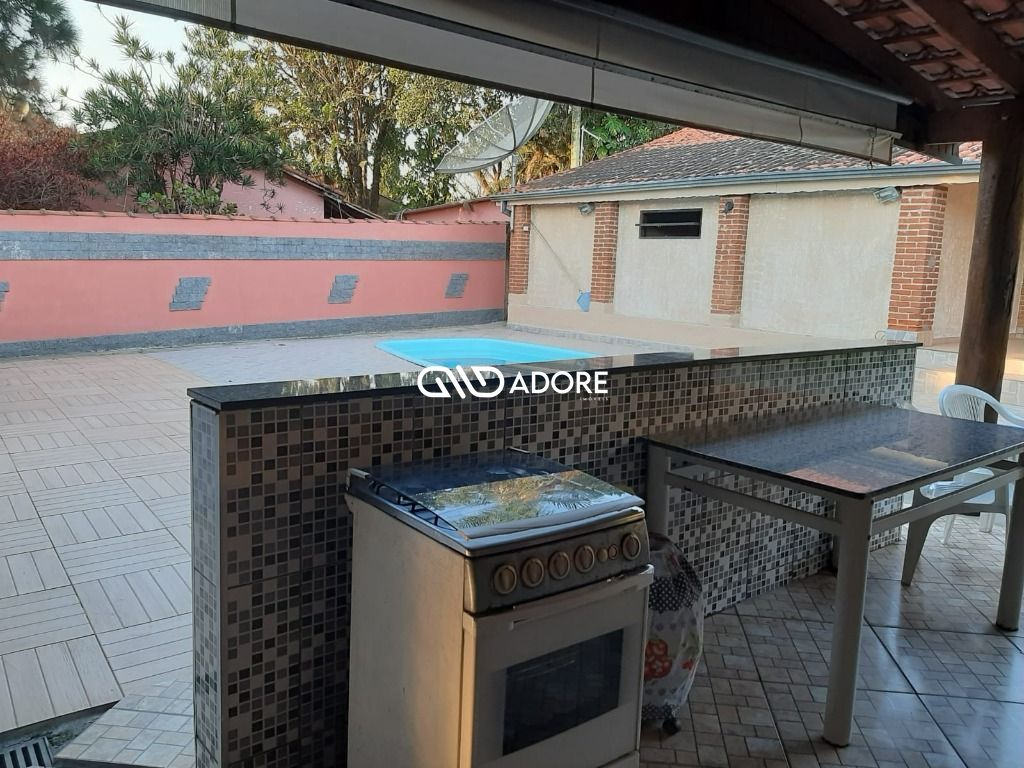 Casa à venda com 2 quartos, 298m² - Foto 9