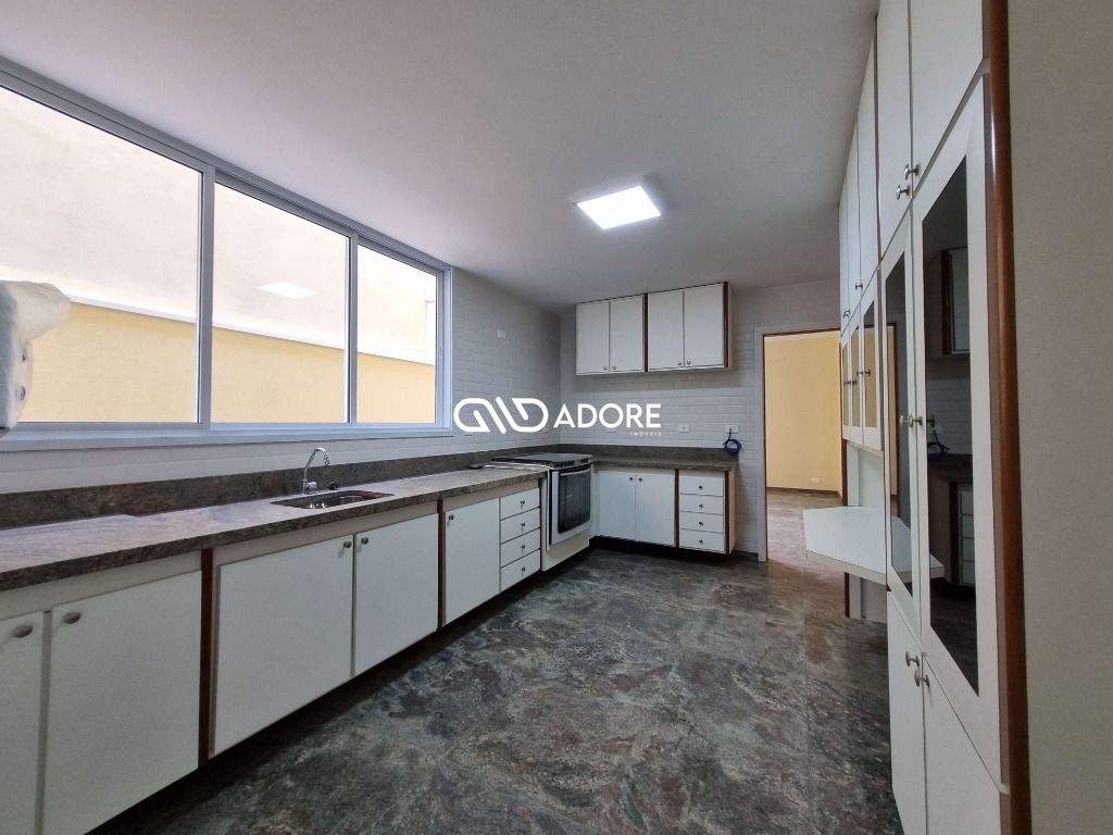 Casa à venda com 3 quartos, 288m² - Foto 29