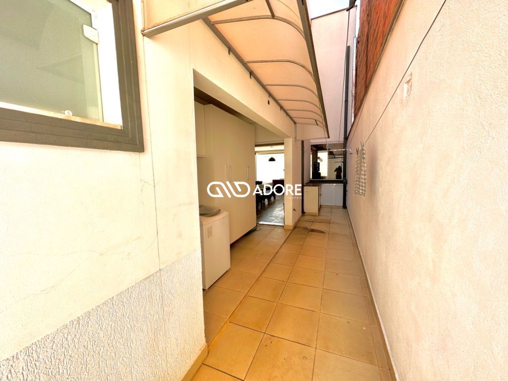 Casa à venda com 3 quartos, 230m² - Foto 49