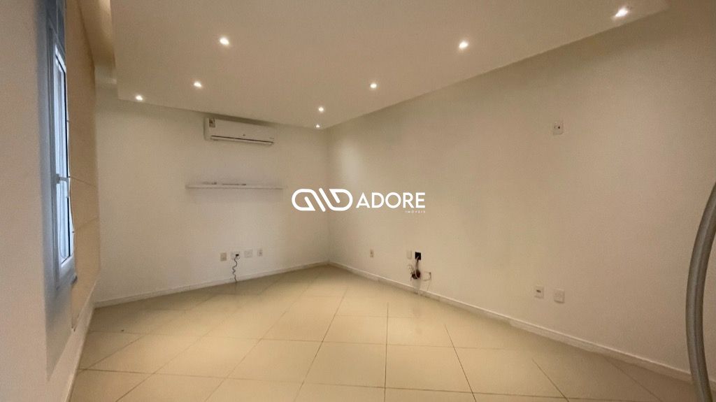 Casa de Condomínio à venda com 4 quartos, 490m² - Foto 20