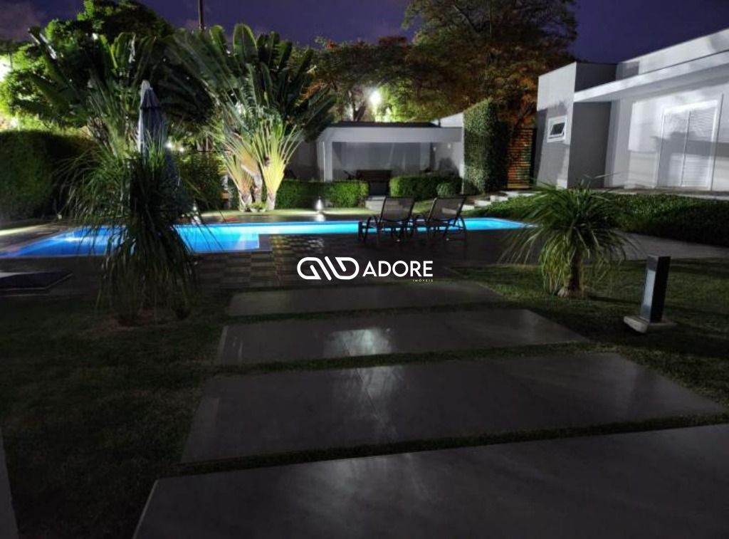 Casa de Condomínio à venda com 3 quartos, 560m² - Foto 27