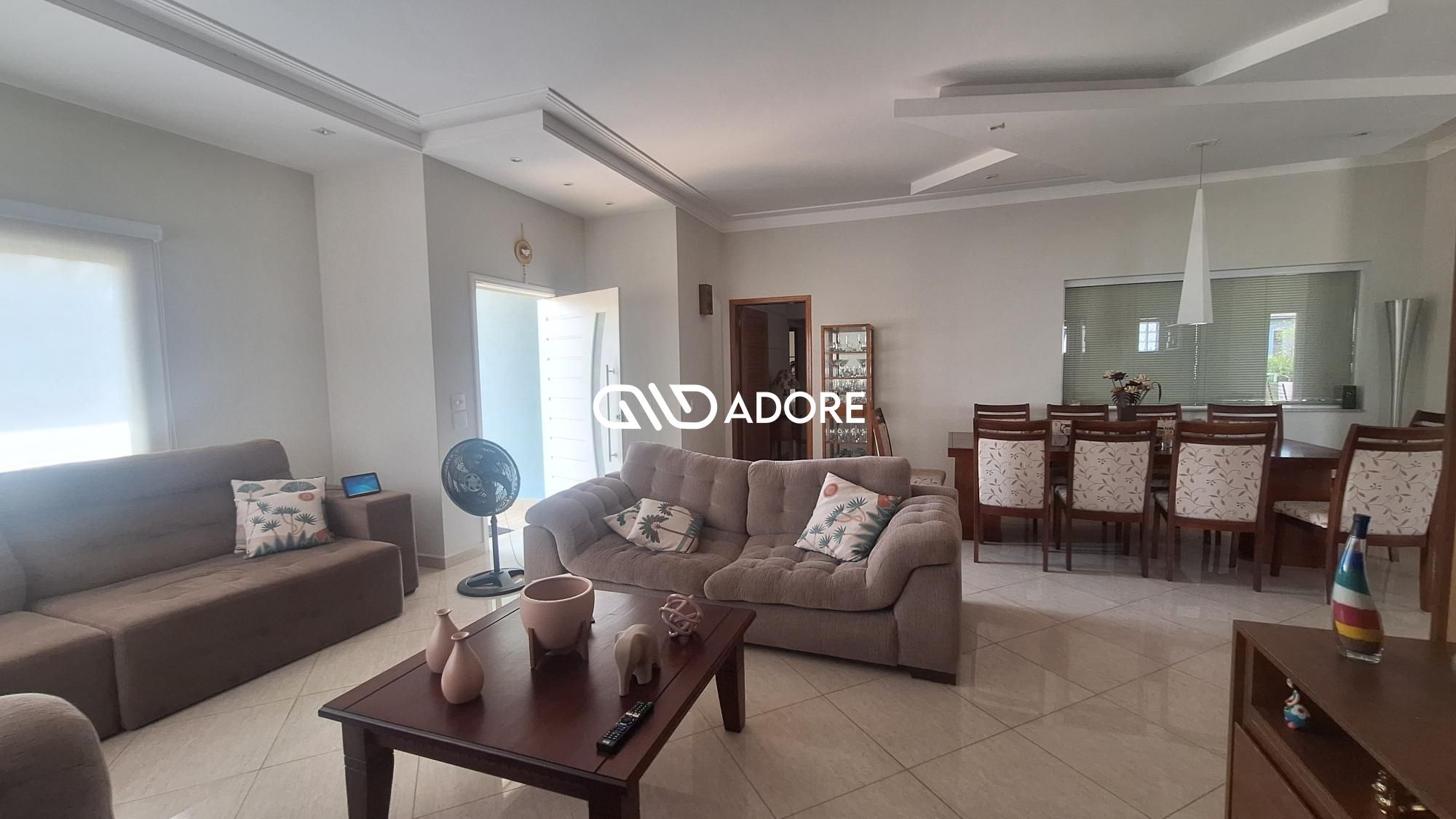 Casa de Condomínio à venda com 3 quartos, 360m² - Foto 5