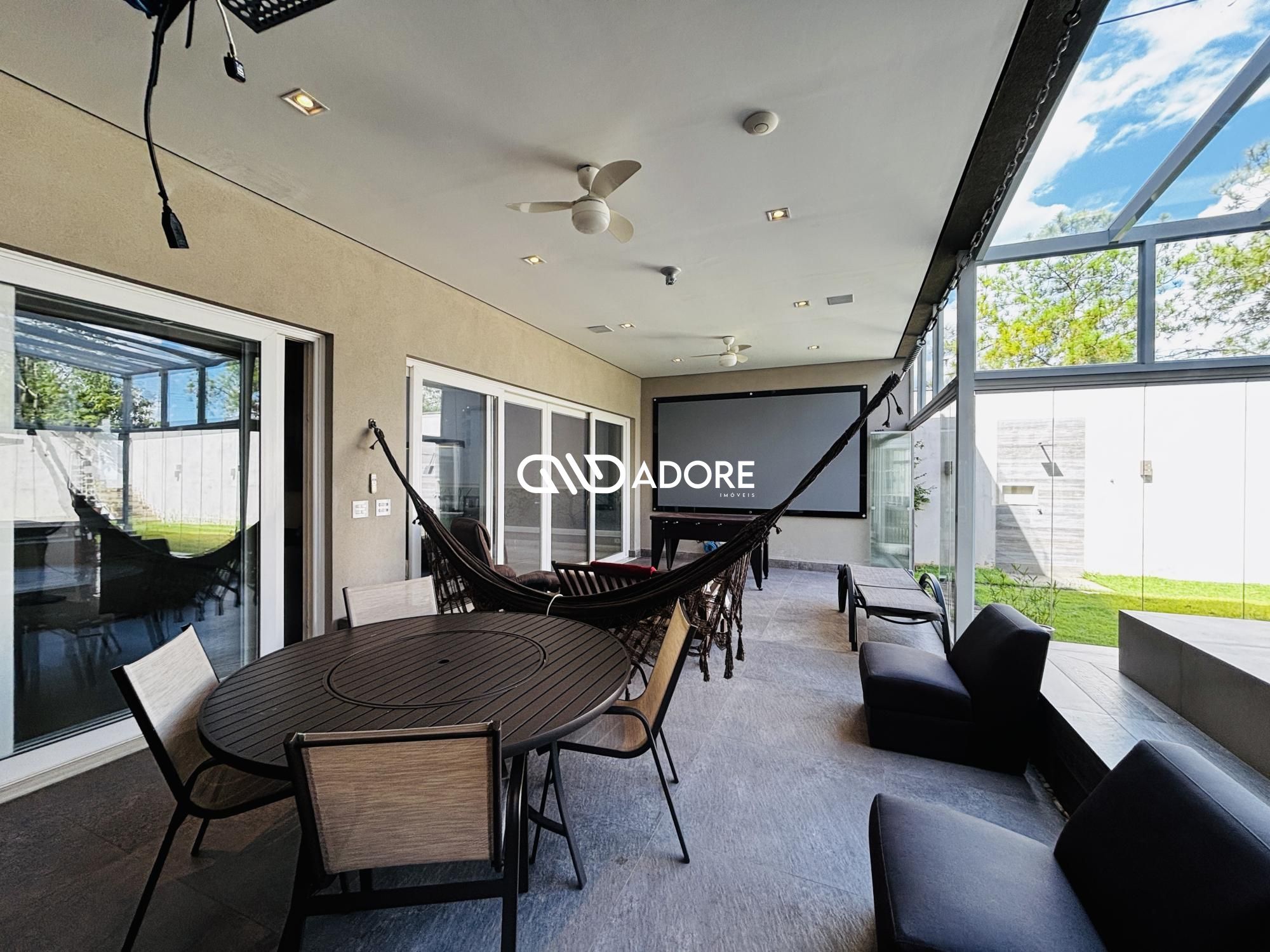 Casa de Condomínio à venda e aluguel com 4 quartos, 670m² - Foto 39