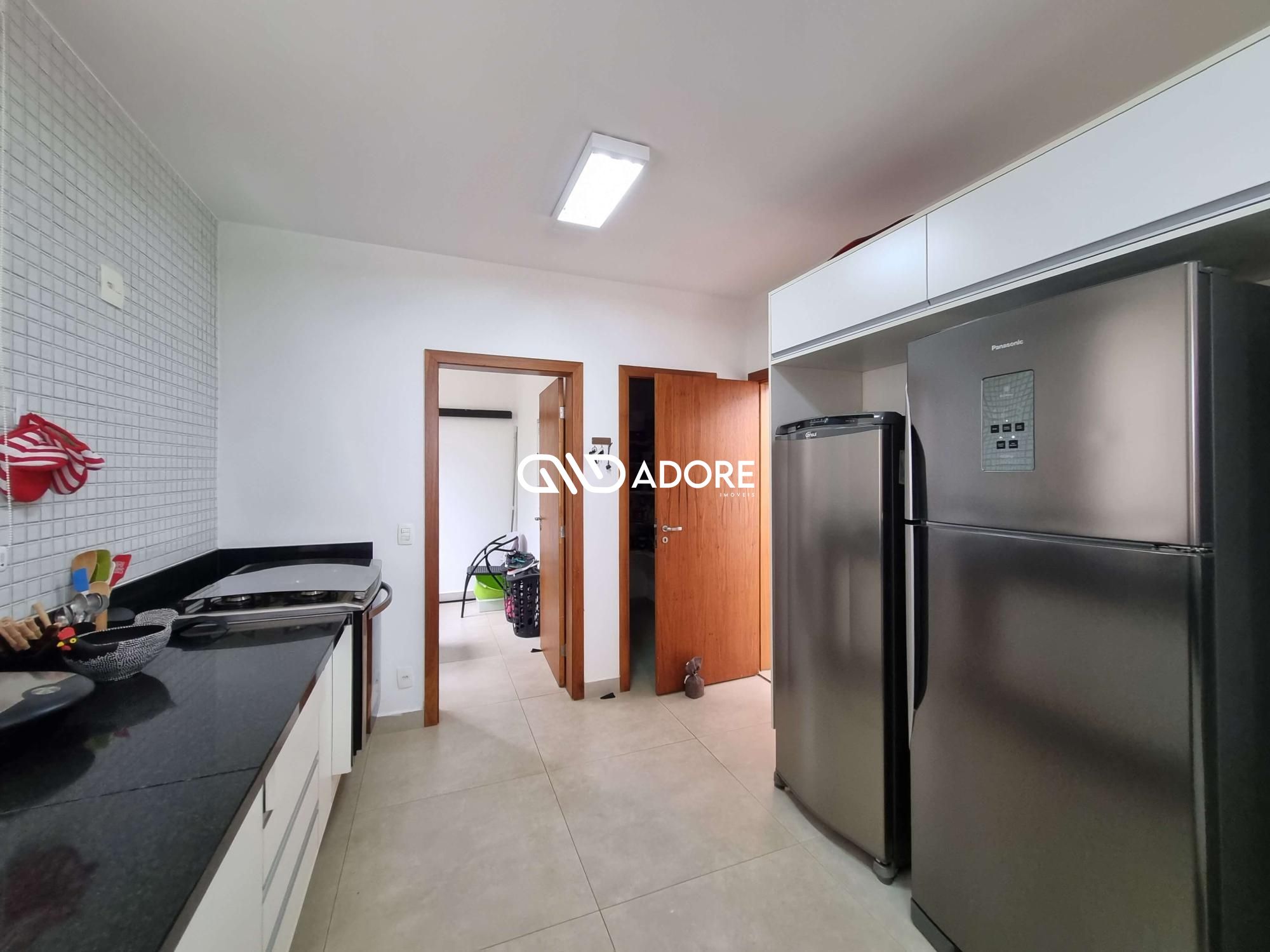 Casa de Condomínio à venda com 3 quartos, 366m² - Foto 14