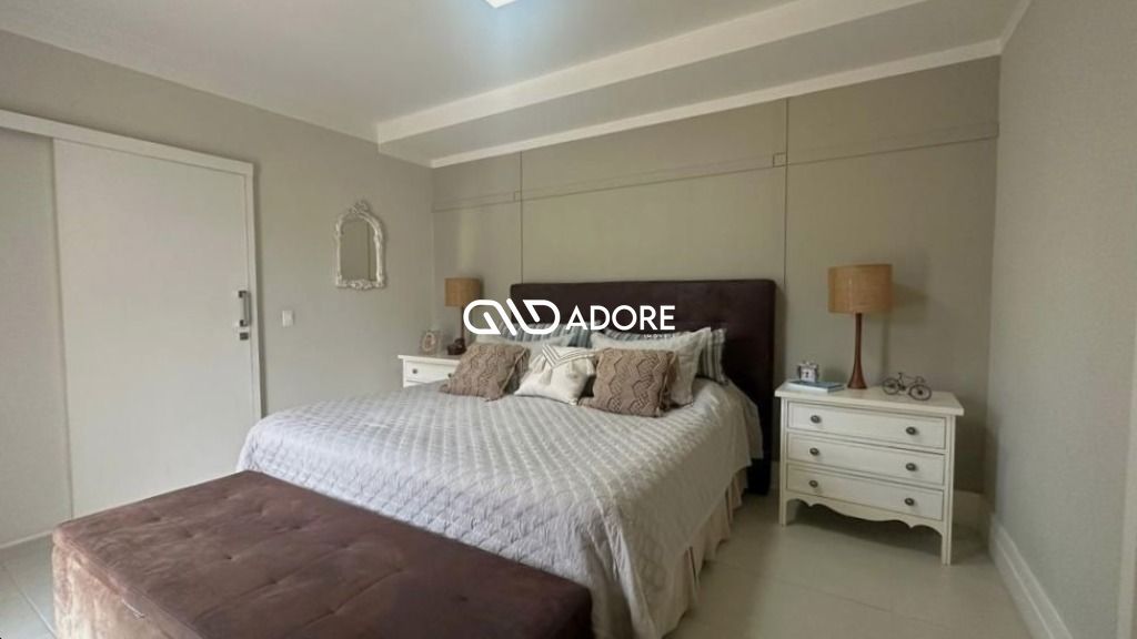 Casa de Condomínio à venda com 4 quartos, 320m² - Foto 12