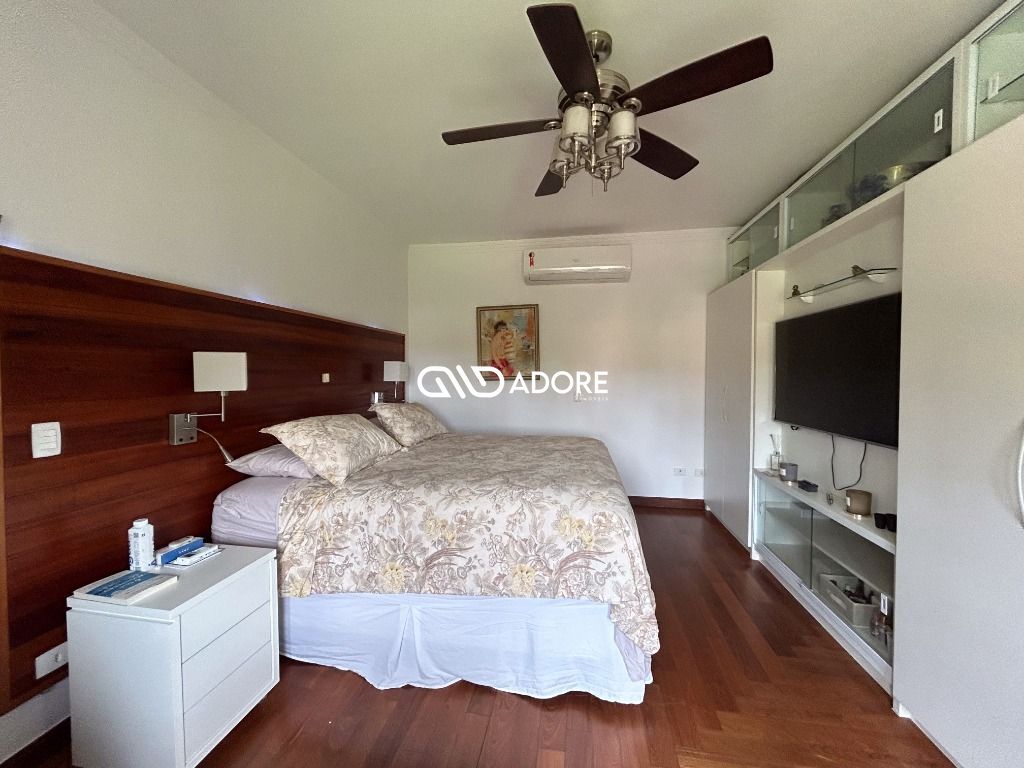 Casa de Condomínio à venda e aluguel com 6 quartos, 900m² - Foto 33