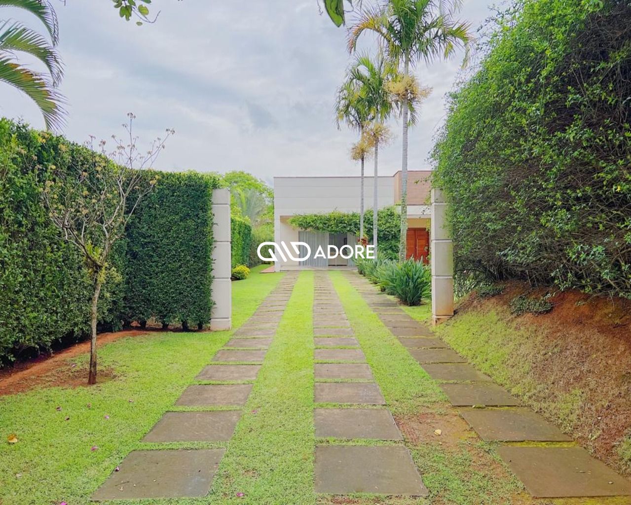 Casa de Condomínio à venda com 3 quartos, 313m² - Foto 3