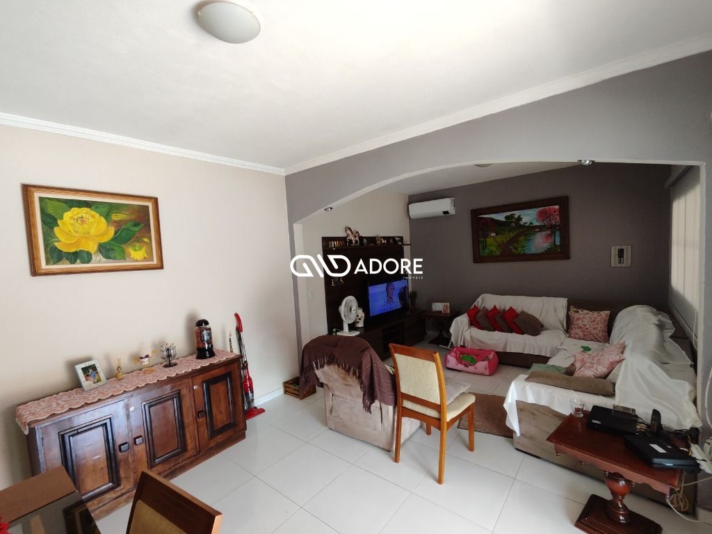 Casa de Condomínio à venda com 2 quartos, 160m² - Foto 3