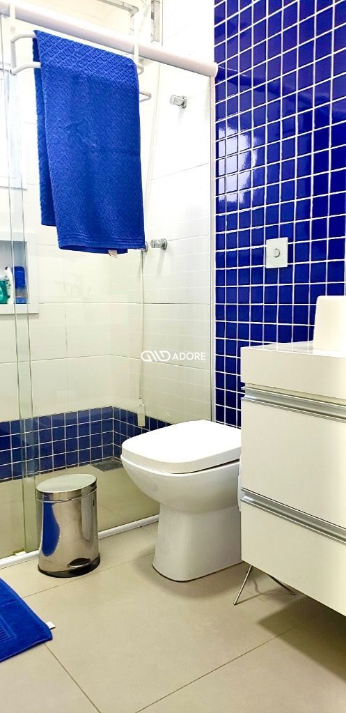 Casa de Condomínio à venda com 4 quartos, 258m² - Foto 11