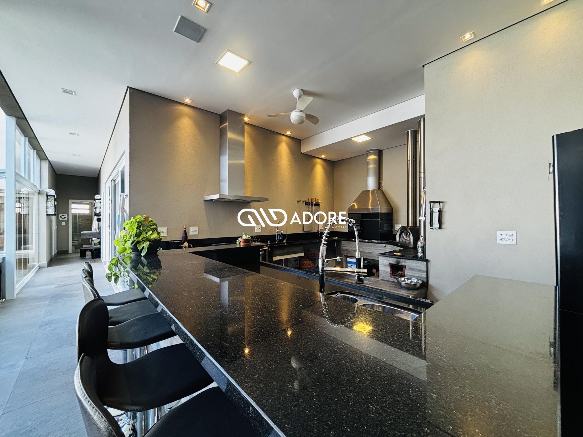 Casa de Condomínio à venda e aluguel com 4 quartos, 670m² - Foto 35