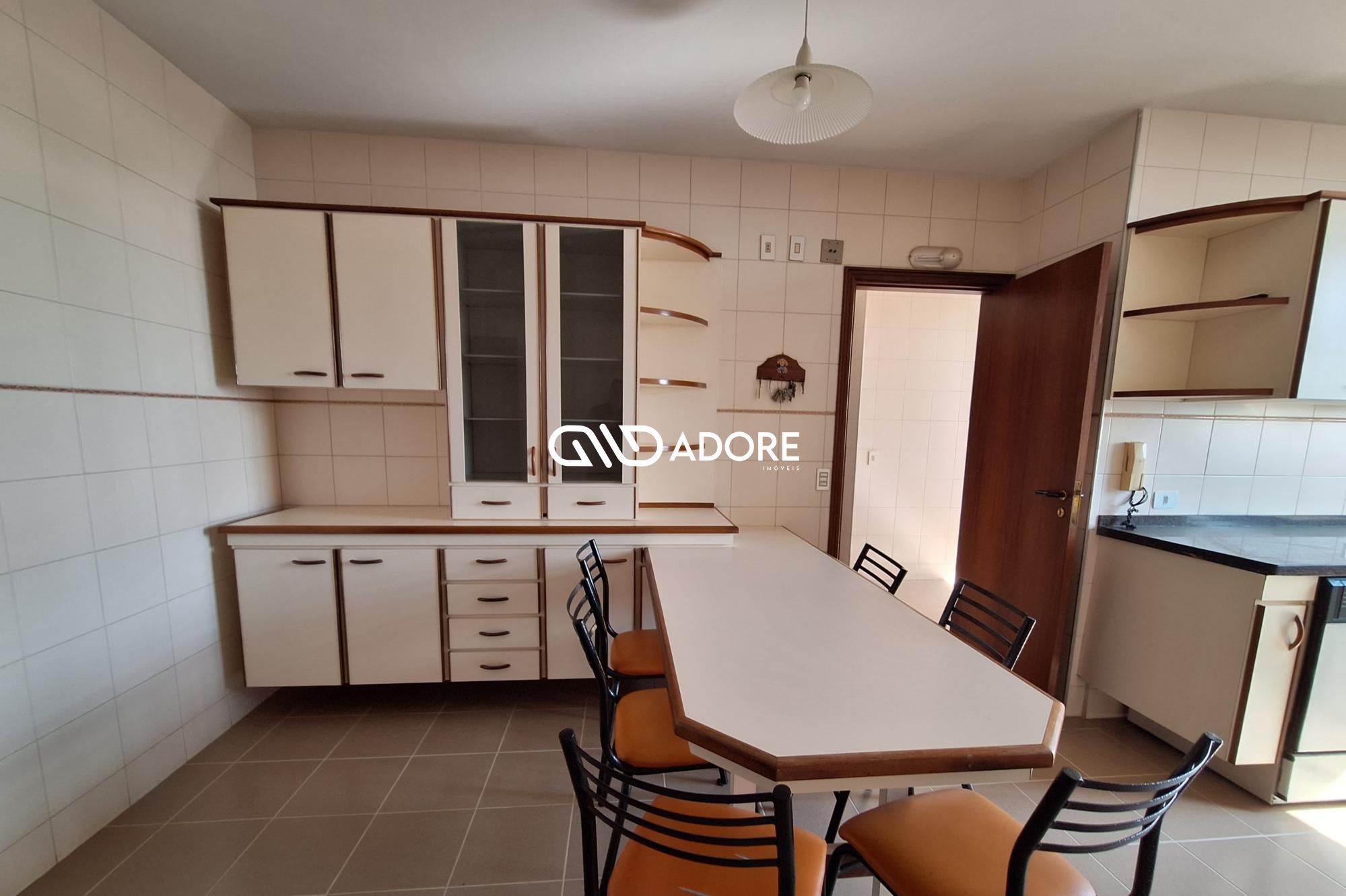 Apartamento para alugar com 4 quartos, 250m² - Foto 10