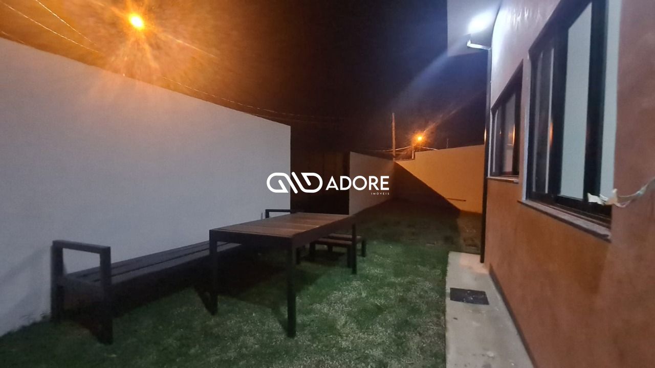 Casa à venda com 2 quartos, 62m² - Foto 15