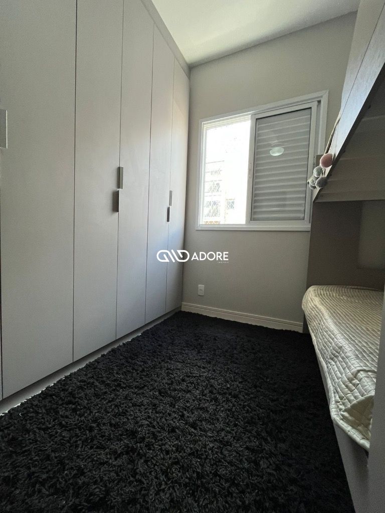 Apartamento à venda com 2 quartos, 79m² - Foto 3