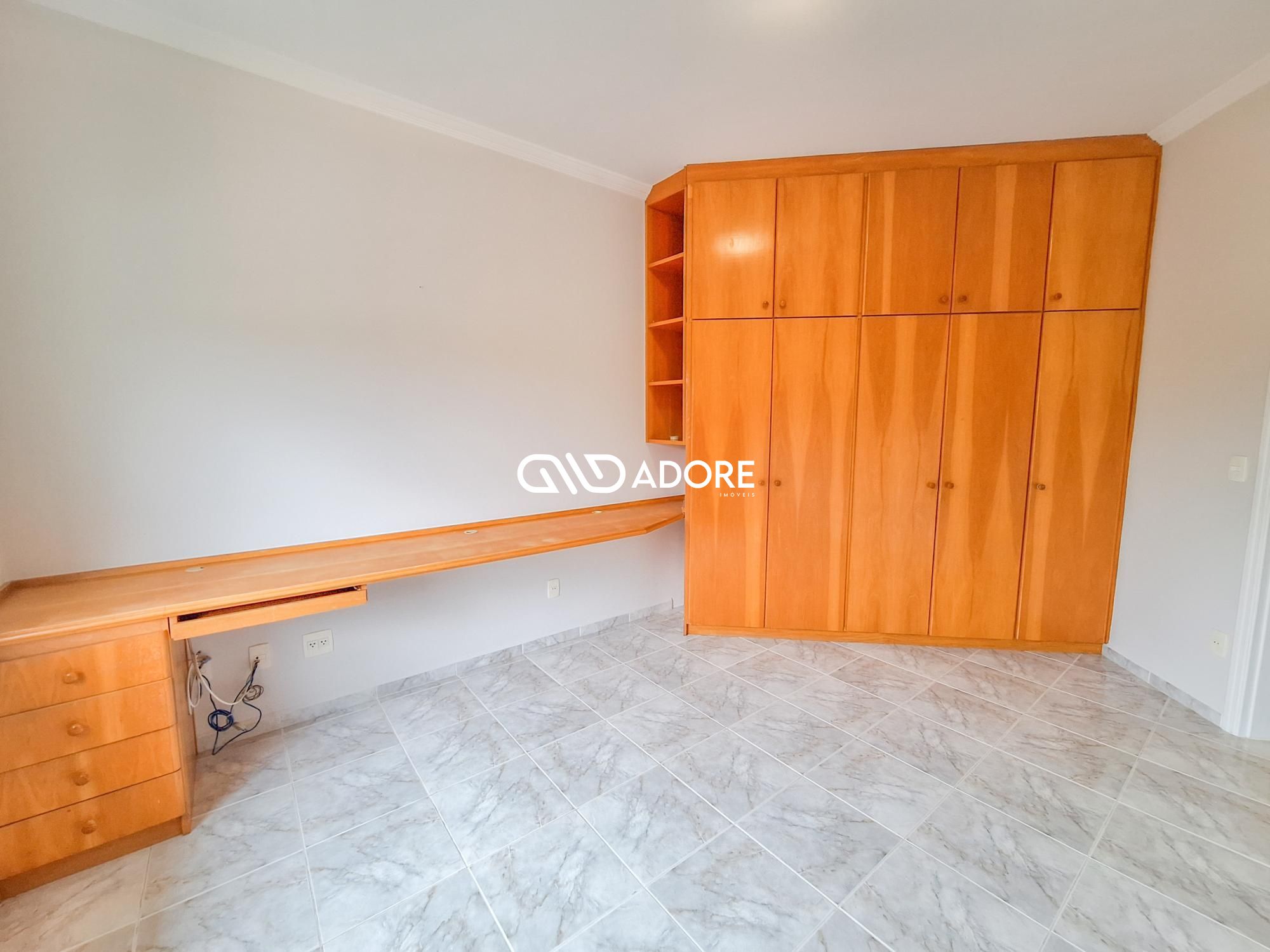 Casa de Condomínio para alugar com 4 quartos, 316m² - Foto 22