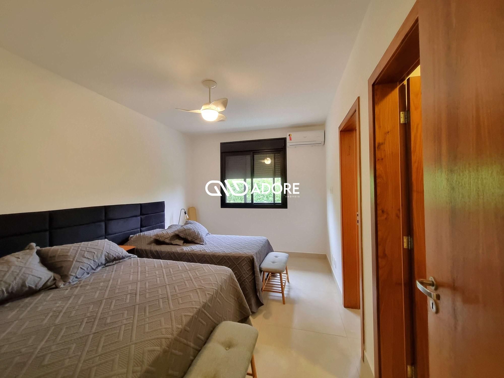 Casa de Condomínio à venda com 3 quartos, 366m² - Foto 19