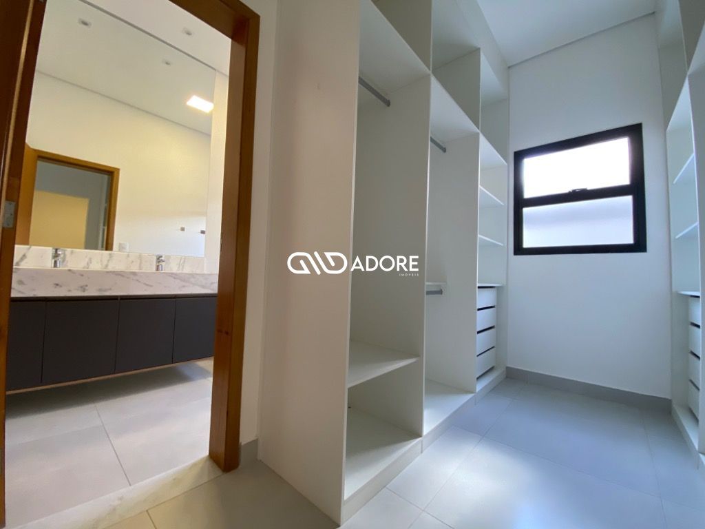 Casa de Condomínio para alugar com 3 quartos, 215m² - Foto 32