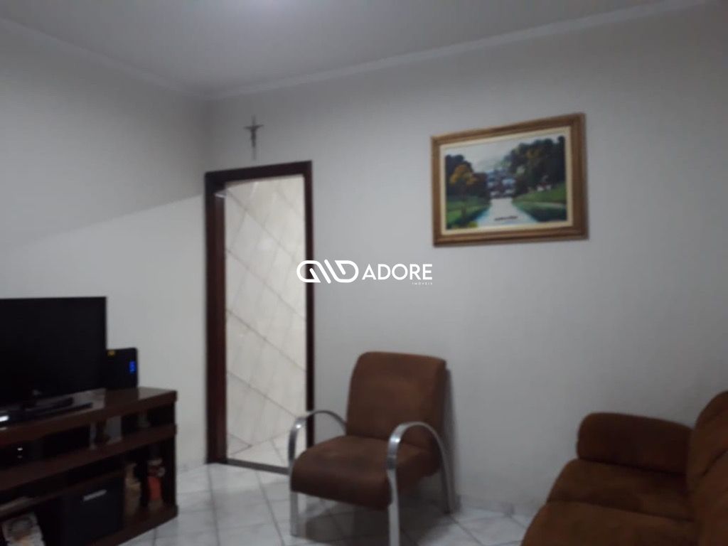 Casa à venda com 2 quartos, 98m² - Foto 5