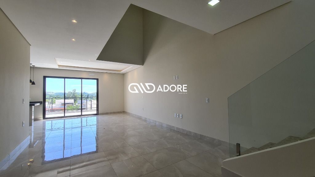 Casa de Condomínio à venda com 3 quartos, 323m² - Foto 4