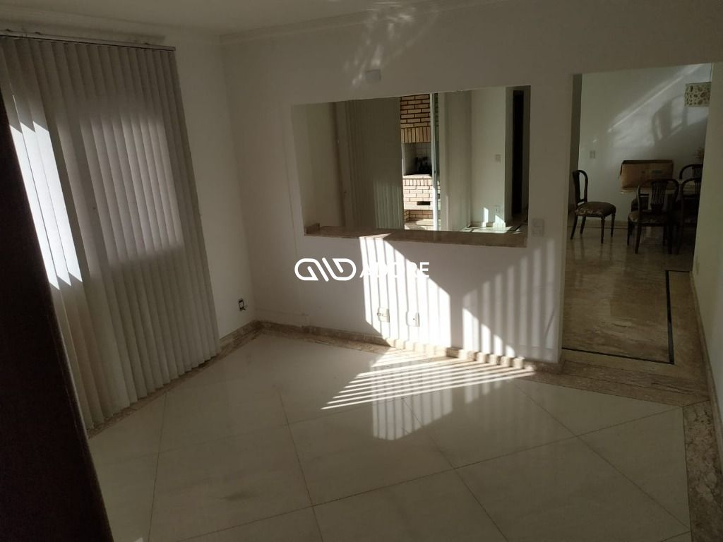 Apartamento à venda com 3 quartos, 137m² - Foto 7