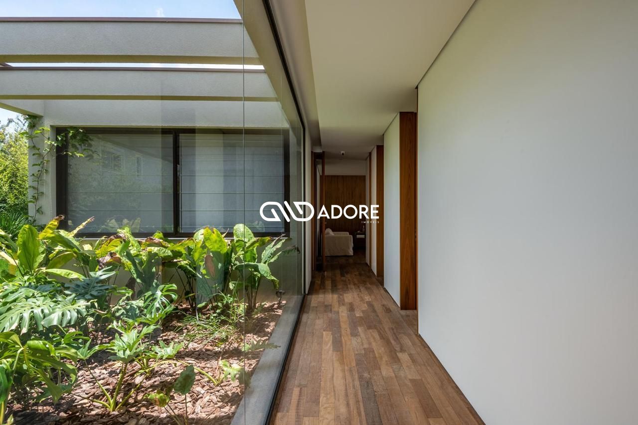 Casa de Condomínio à venda com 5 quartos, 650m² - Foto 19