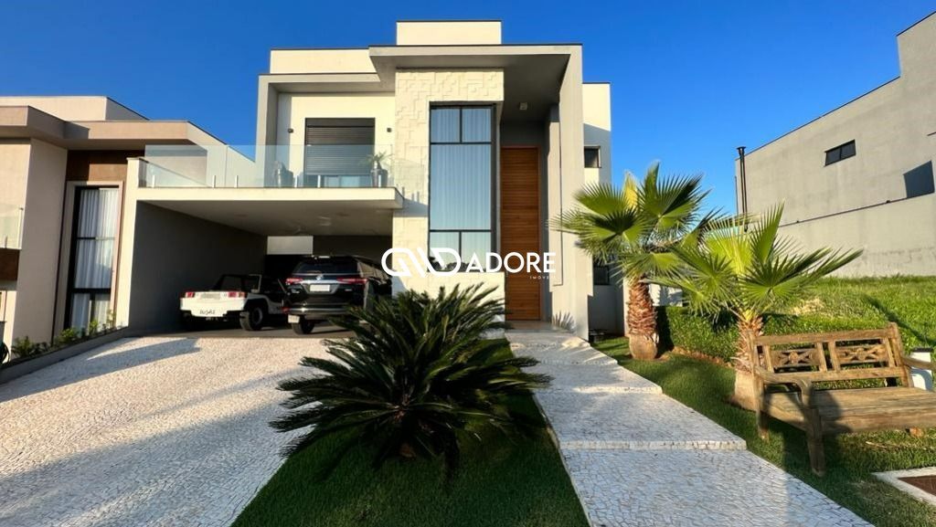 Casa de Condomínio à venda com 4 quartos, 360m² - Foto 1