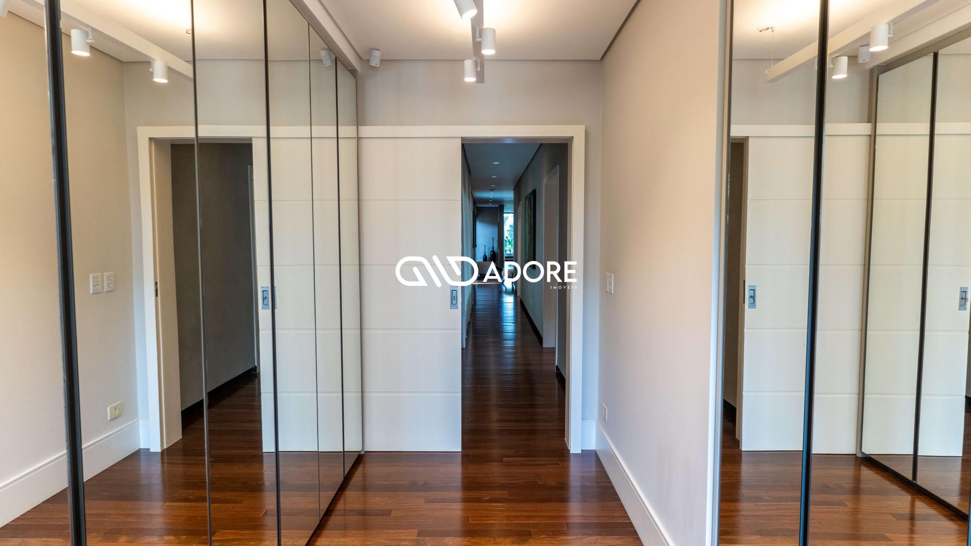 Casa de Condomínio à venda com 6 quartos, 720m² - Foto 30