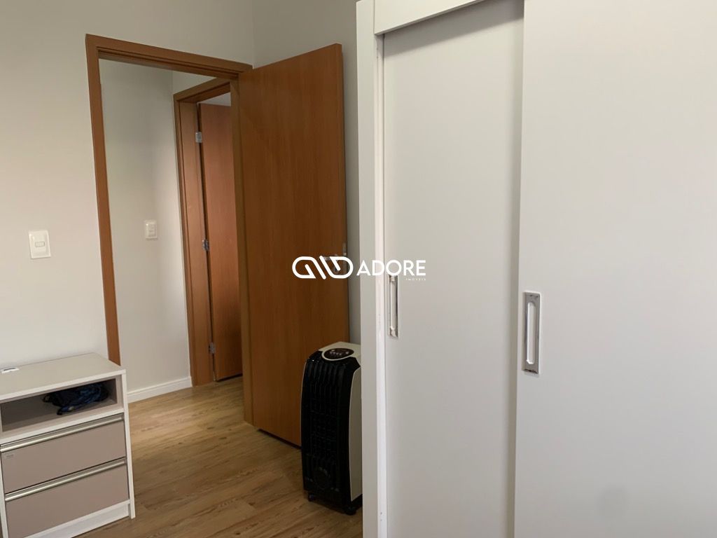 Apartamento à venda e aluguel com 2 quartos, 60m² - Foto 17