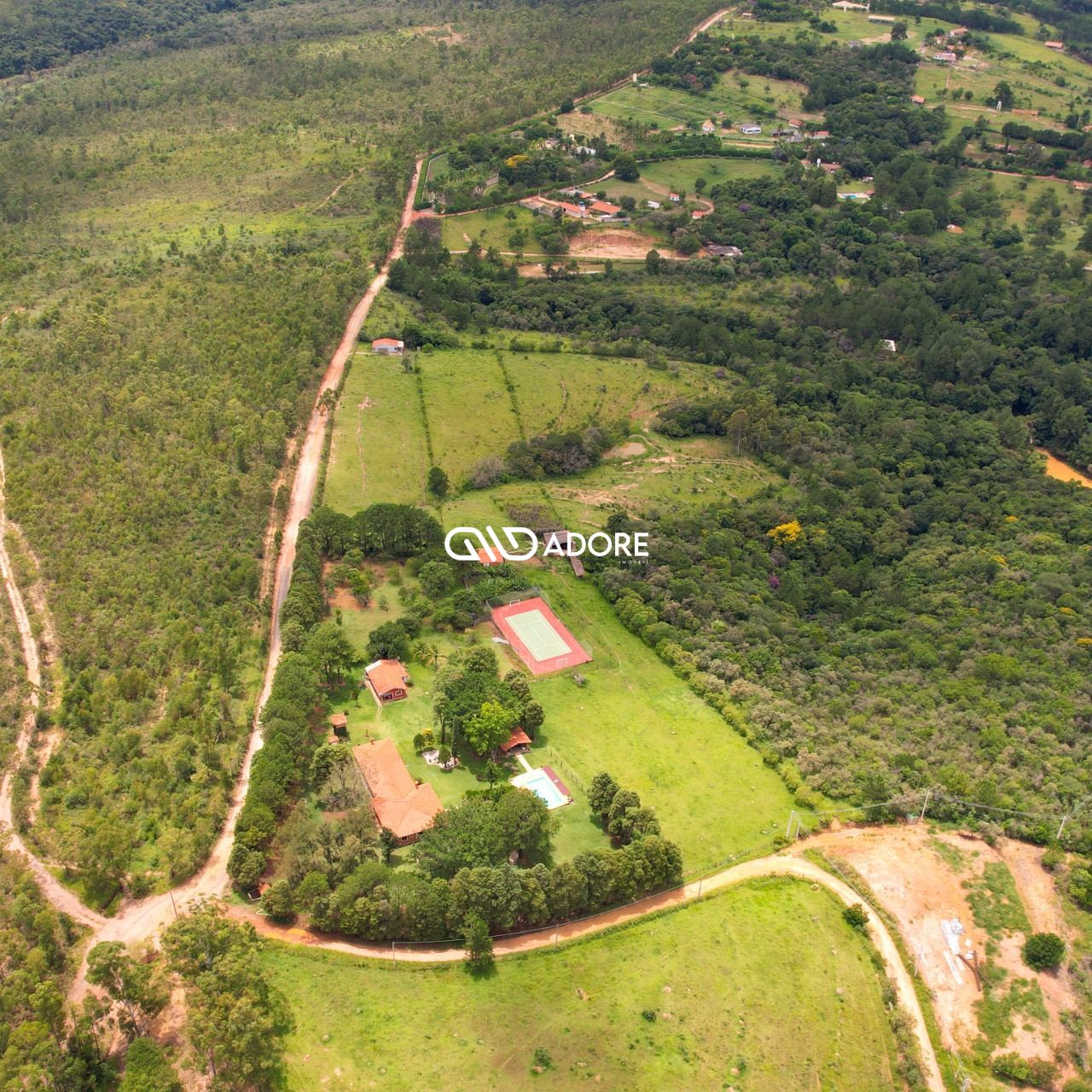 Fazenda à venda com 5 quartos, 5500m² - Foto 49