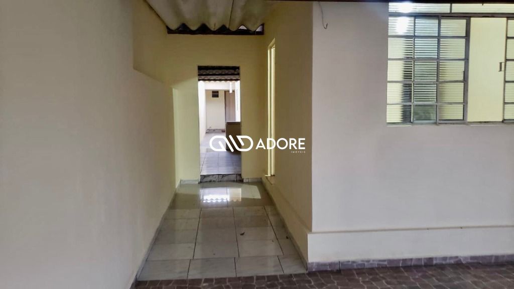 Casa à venda com 2 quartos, 90m² - Foto 13