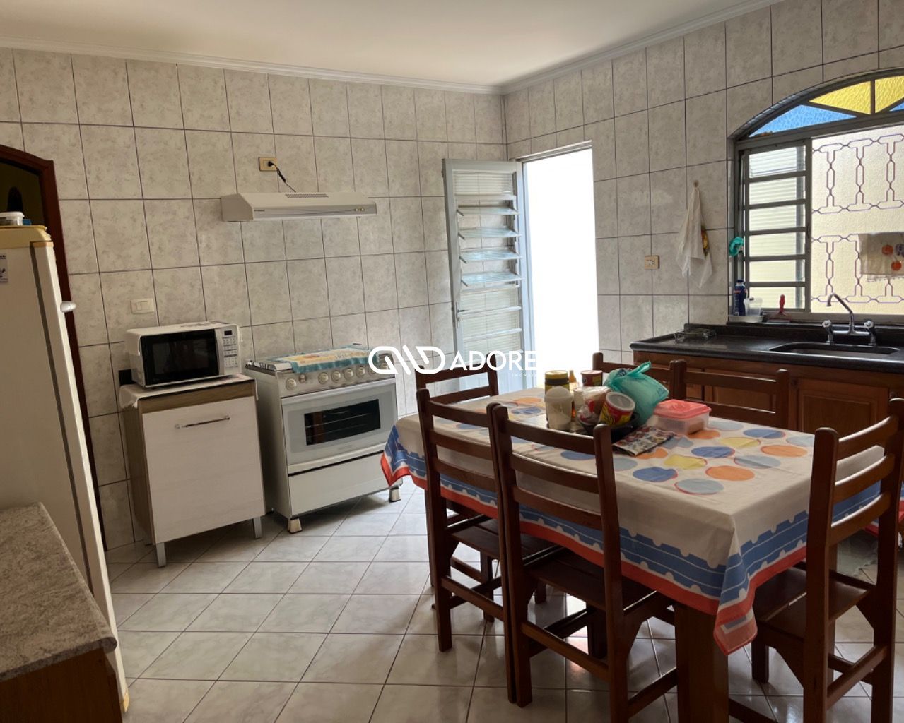 Casa à venda com 3 quartos, 142m² - Foto 4