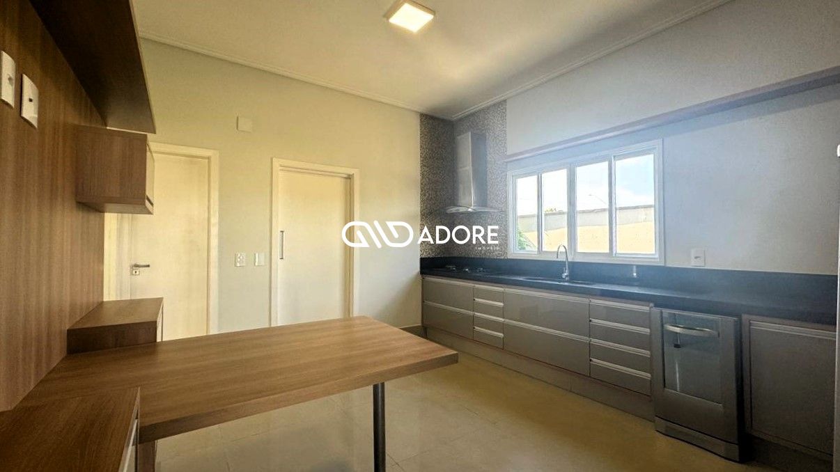 Casa de Condomínio à venda com 4 quartos, 350m² - Foto 6