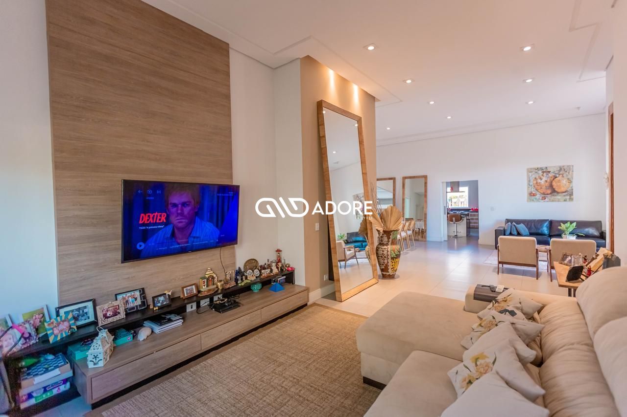 Casa de Condomínio à venda com 3 quartos, 368m² - Foto 3