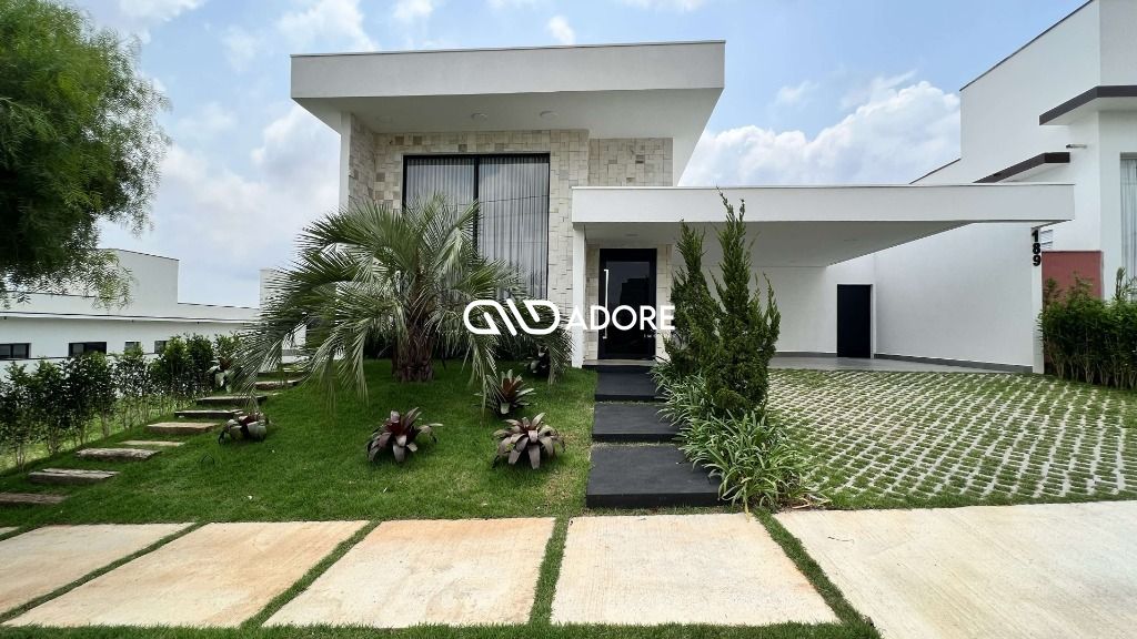 Casa de Condomínio à venda com 3 quartos, 234m² - Foto 1