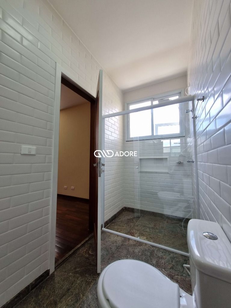 Casa à venda com 3 quartos, 288m² - Foto 57