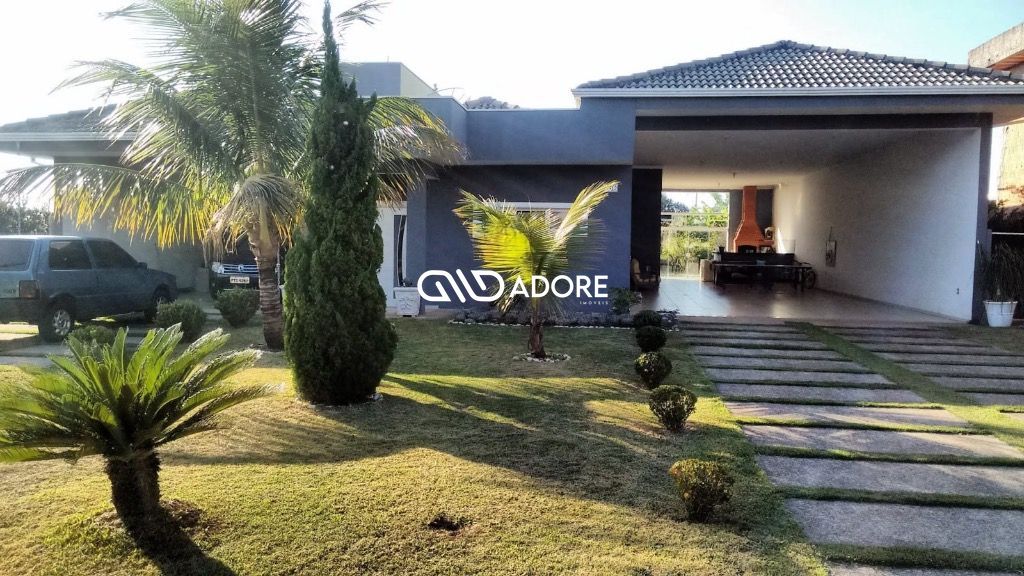 Casa de Condomínio à venda com 3 quartos, 360m² - Foto 1