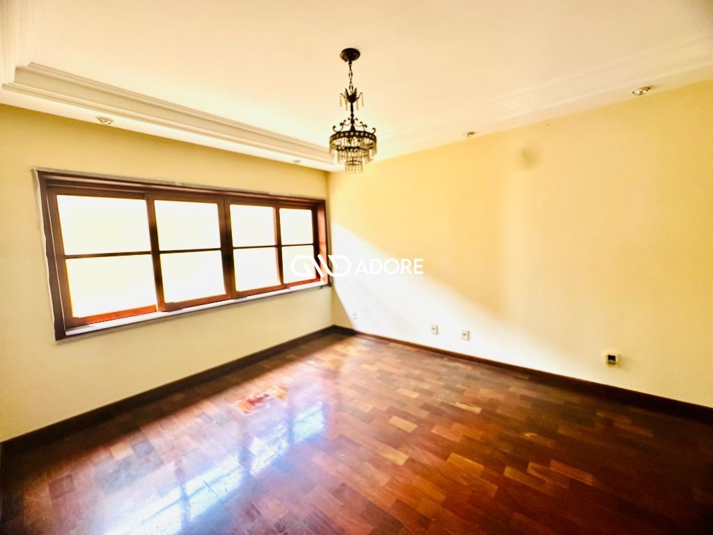 Casa de Condomínio à venda com 4 quartos, 300m² - Foto 4