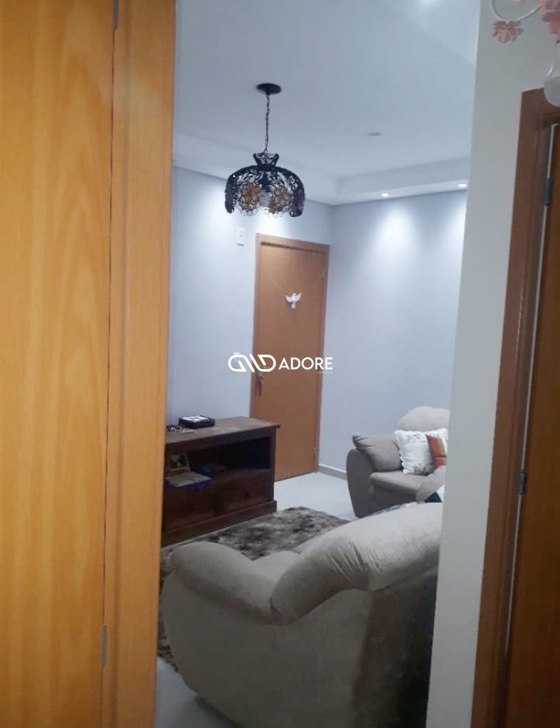 Apartamento à venda com 2 quartos, 45m² - Foto 9