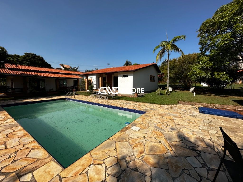 Casa de Condomínio à venda com 4 quartos, 477m² - Foto 3