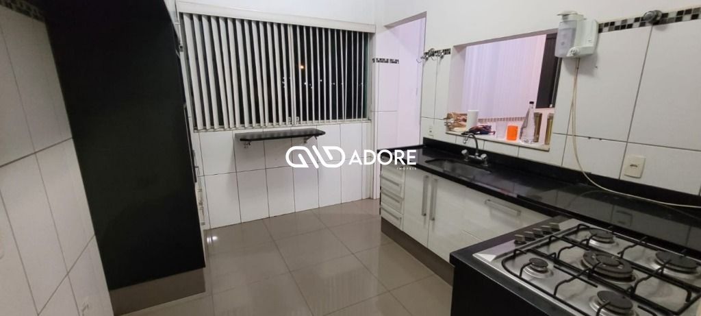 Casa de Condomínio à venda com 2 quartos, 277m² - Foto 5