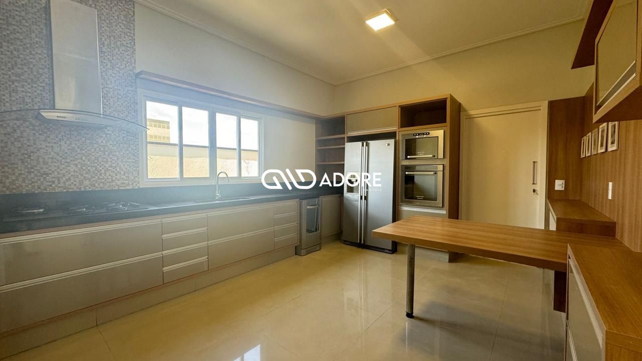 Casa de Condomínio à venda com 4 quartos, 350m² - Foto 7