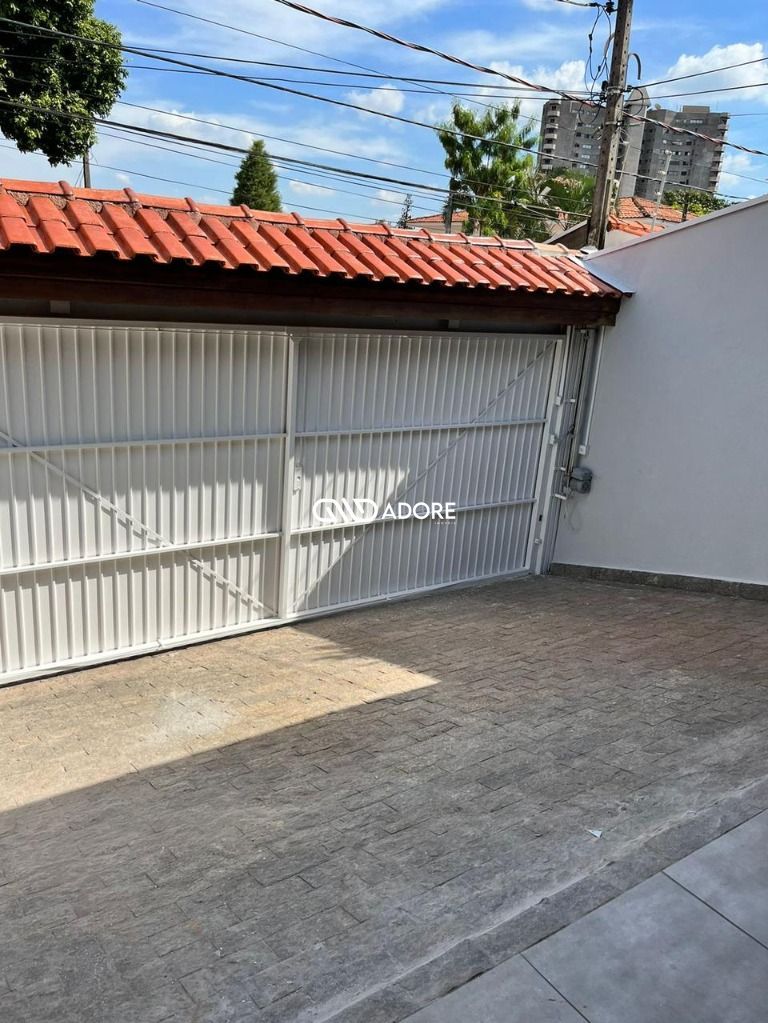 Casa à venda com 2 quartos, 200m² - Foto 4