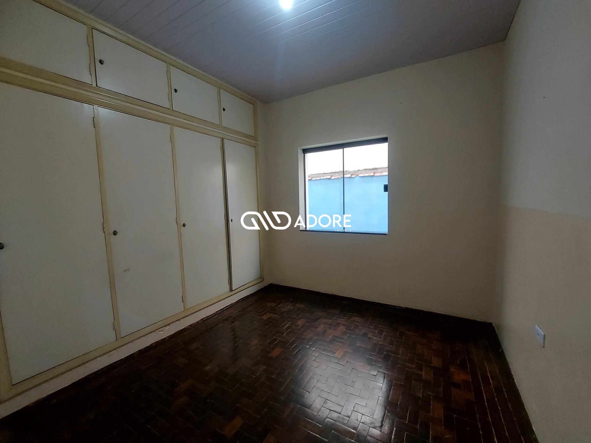 Casa para alugar com 2 quartos, 100m² - Foto 11