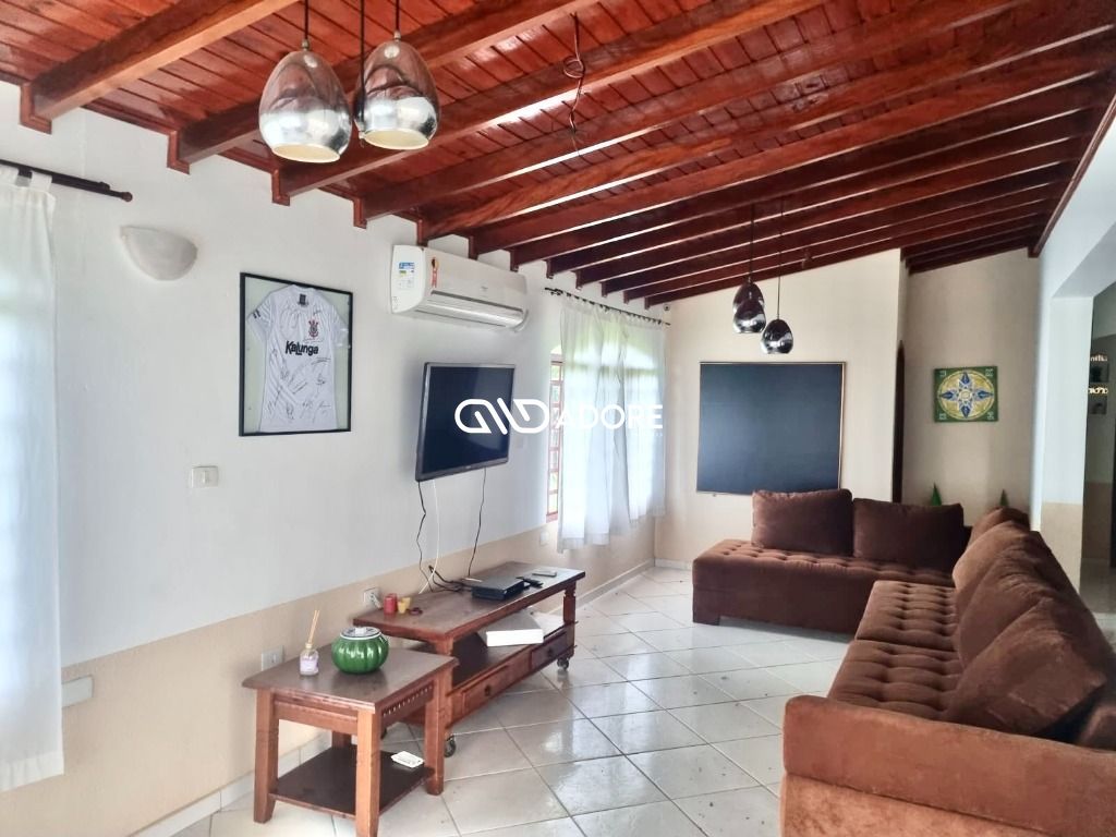 Fazenda à venda com 5 quartos, 400m² - Foto 3